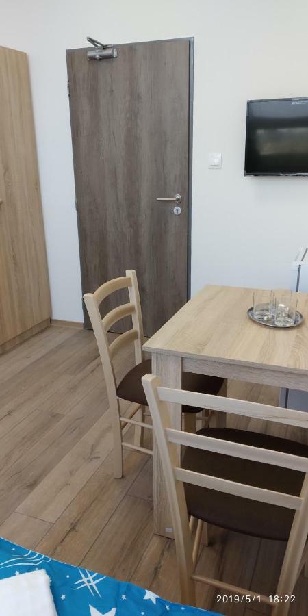 White Coral Club Hostel Košice Εξωτερικό φωτογραφία