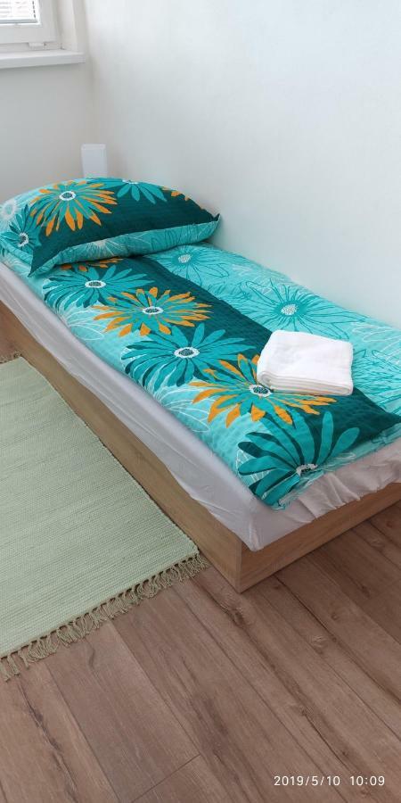 White Coral Club Hostel Košice Εξωτερικό φωτογραφία
